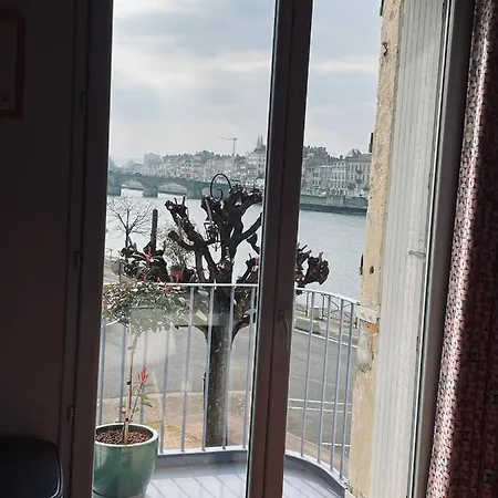 Belle Maison De En Bord De Saone Saint-Laurent-sur-Saone