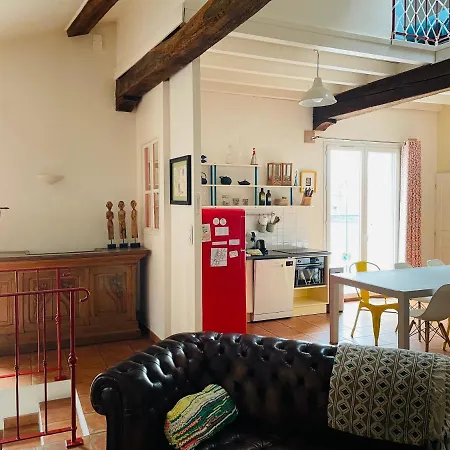 Lägenhet Belle Maison De En Bord De Saone